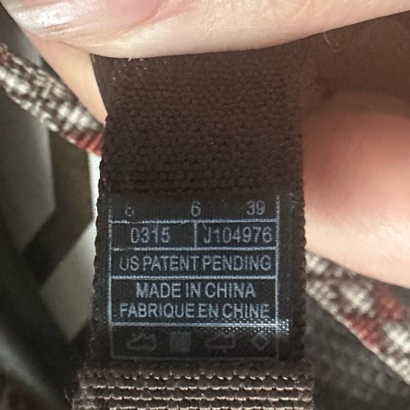 Women’s Chaco ZX2 Double Strap Sandals - Picture 13 of 14